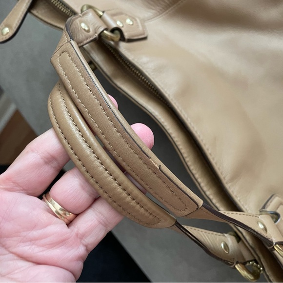 COACH Campbell Izzy Tan/Brown Leather Large Satchel Handbag/Crossbody Bag Purse - Picture 6 of 9